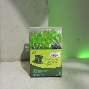 St Patrick’s Day Shamrock Battery Operated 20 Ct LED Green Strings Lights 8 Ft